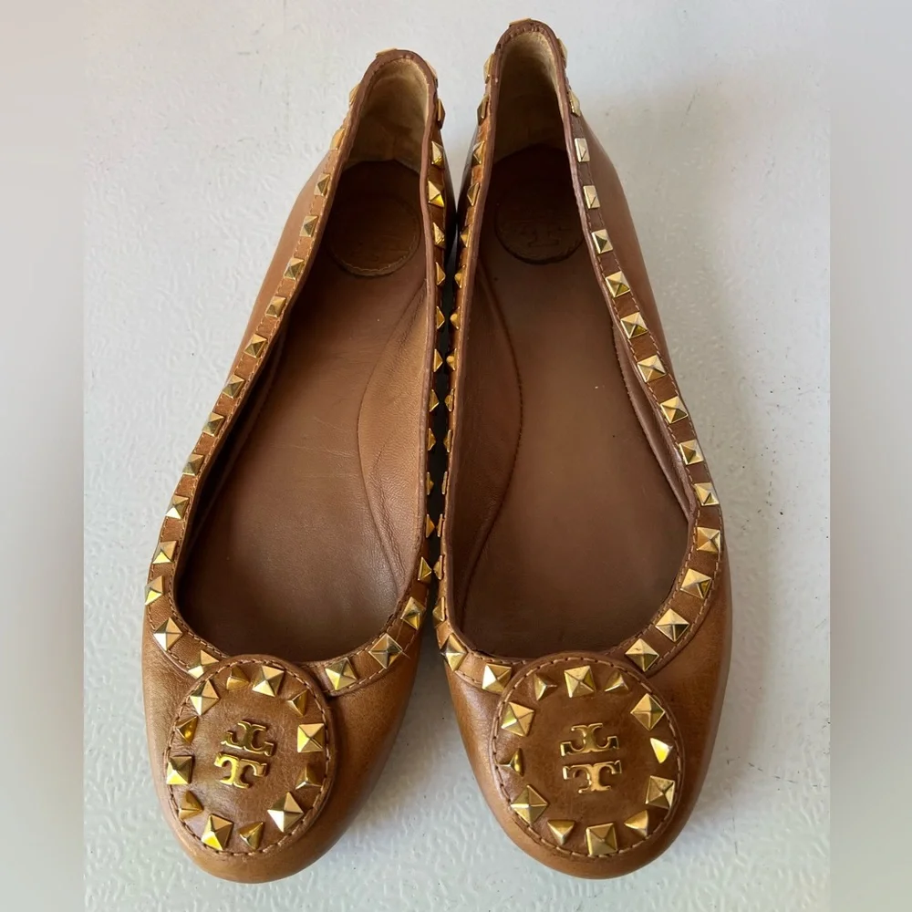 Tory Burch Camel Brown Leather Flats with gold grommet accents